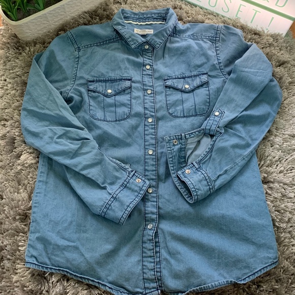 Tucker + Tate Tops - 🍁tucker + Tate button up🍂